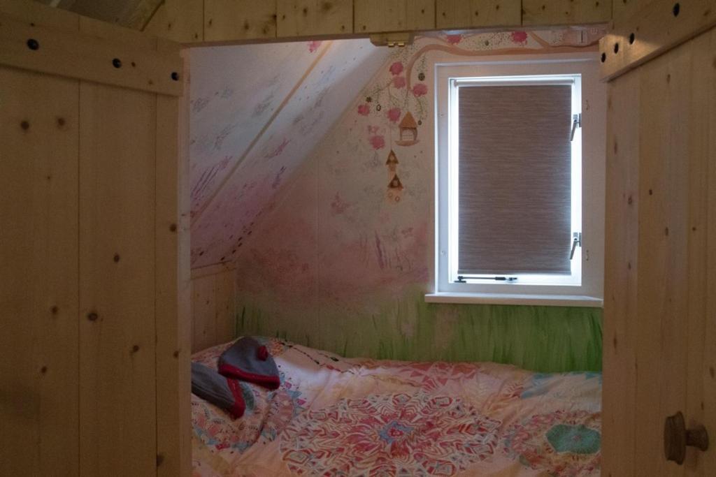 Groepsaccommodatie Kom In De Bedstee Sprookje فينترزفايك المظهر الخارجي الصورة
